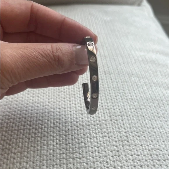 Givenchy bronze Crystal-Studded Hoop Earrings - Picture 4 of 5